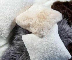 A17 Sheepskin Throw - Grey -Dining Room Shop FUR DANIA 597475ce f600 4b12 a183 7cc1af447d8e